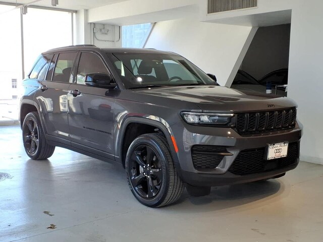 2022 Jeep Grand Cherokee