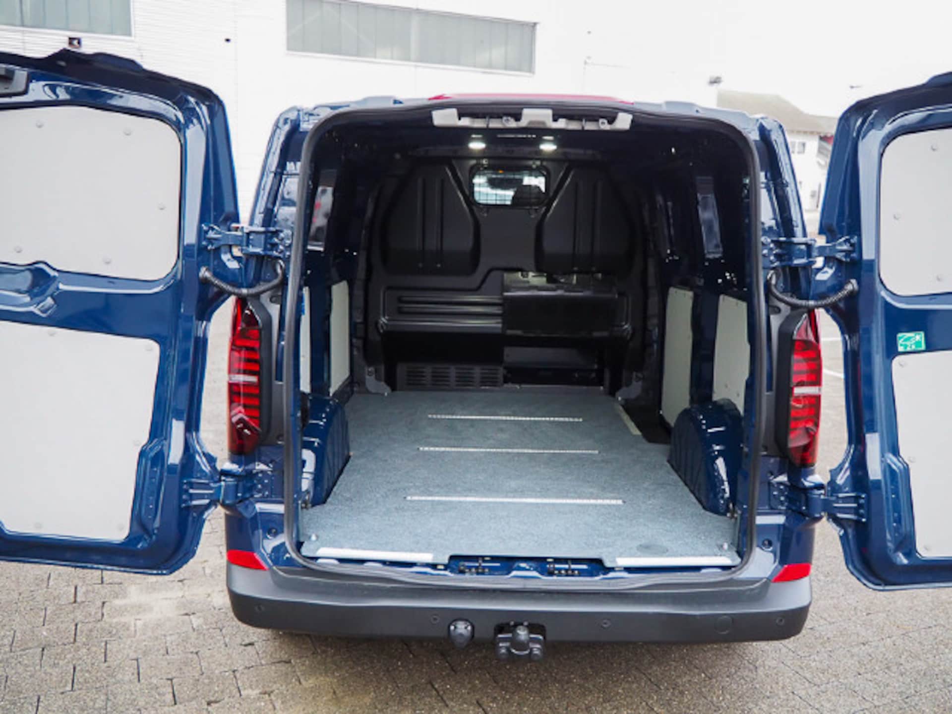 Volkswagen Transporter Kasten kurzer Radstand