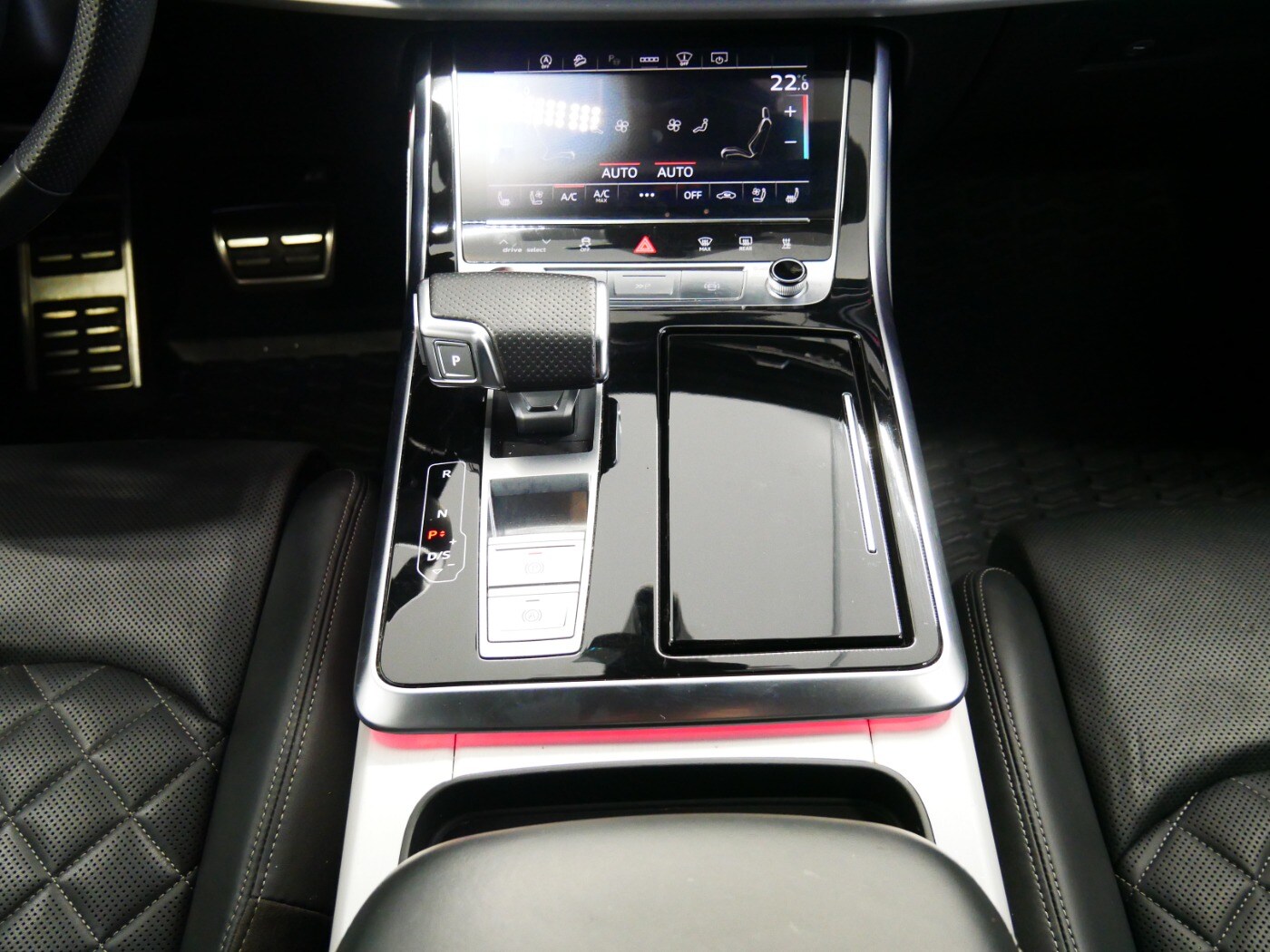 Image about Audi SQ7 TFSI quattro tiptronic