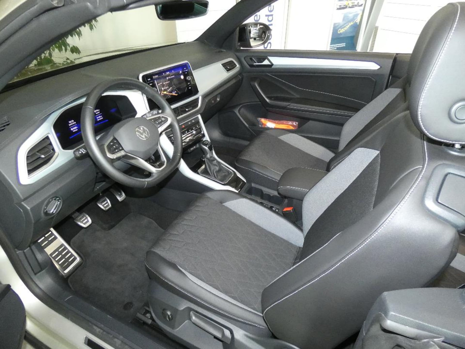 Volkswagen T-Roc Cabriolet Style