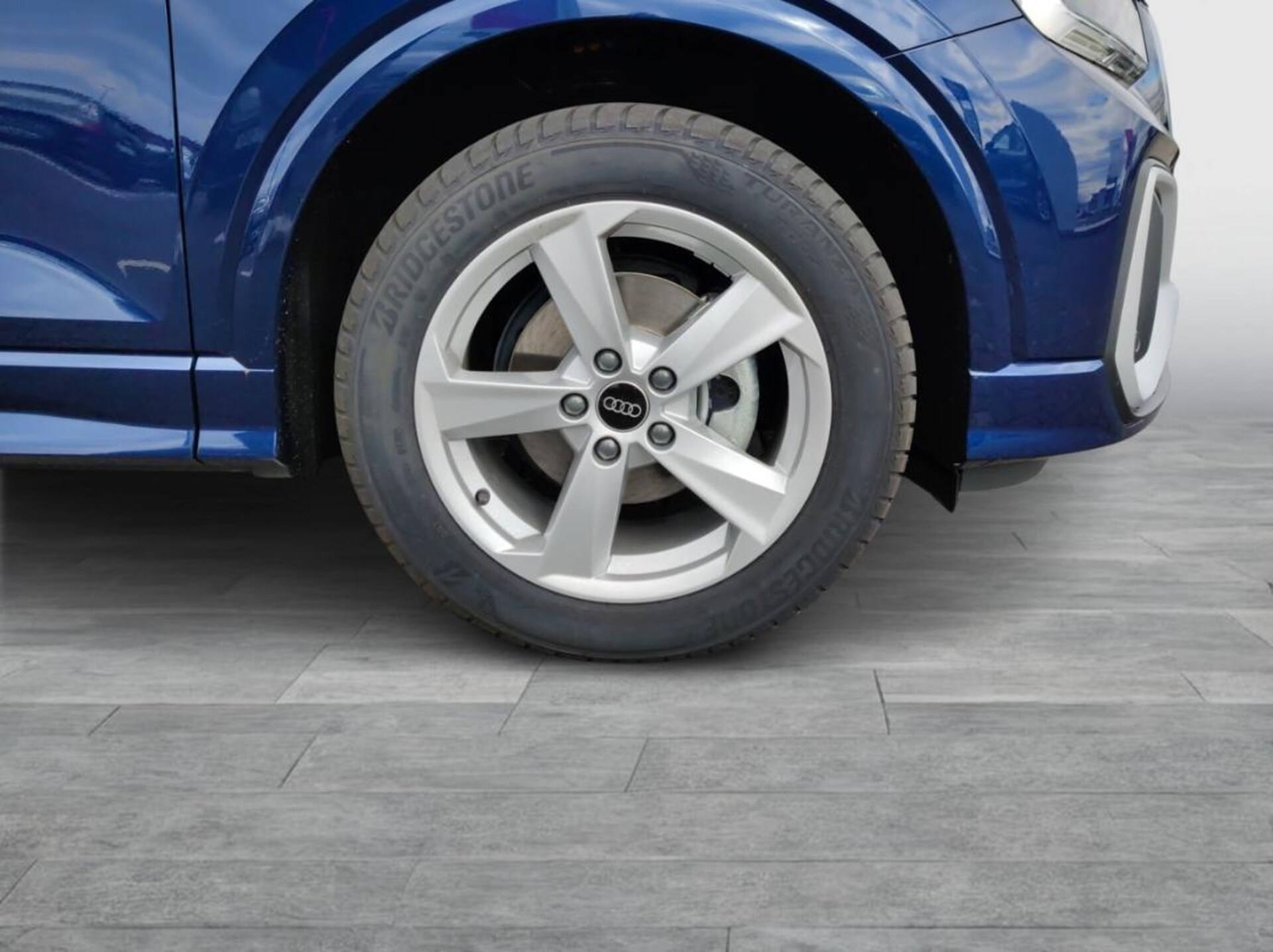 Audi Q2 S line