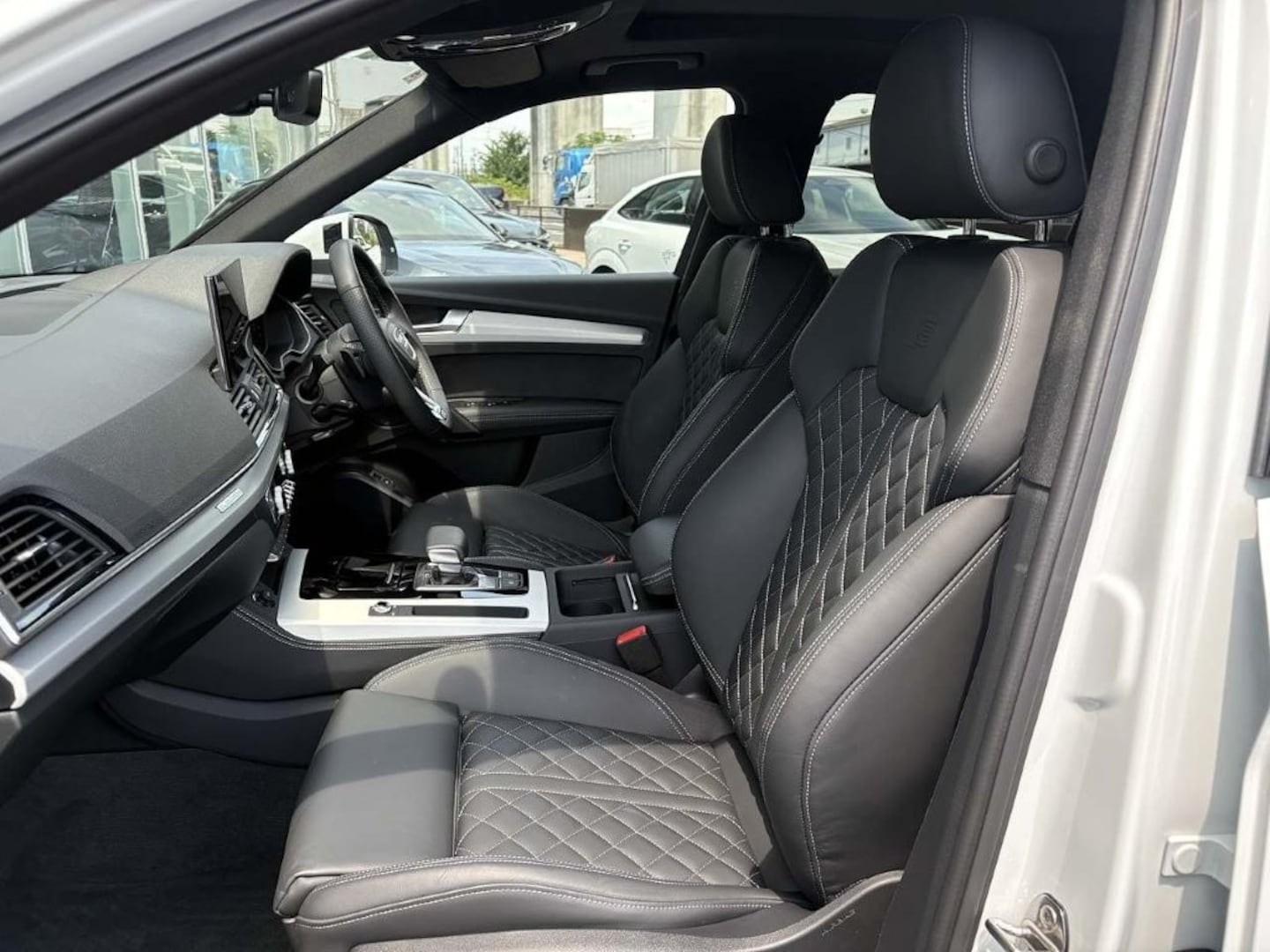 Audi Q5 Sportback 40 TDI quattro S line 150(204) kW(PS) S tronic for more details contact your dealer