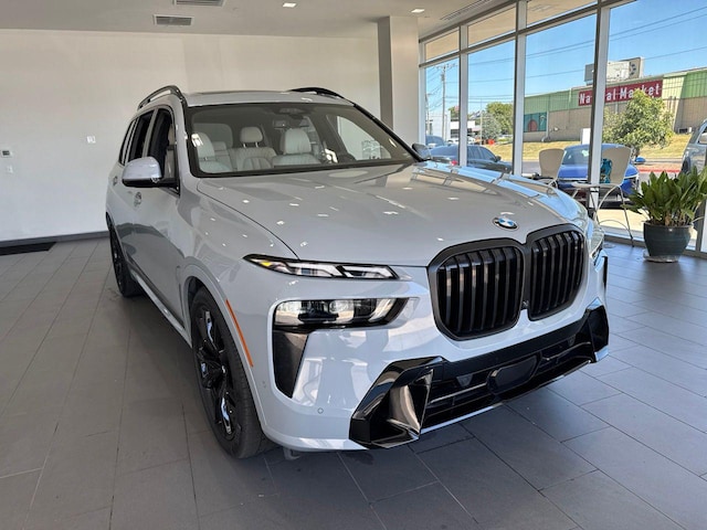 2024 BMW X7