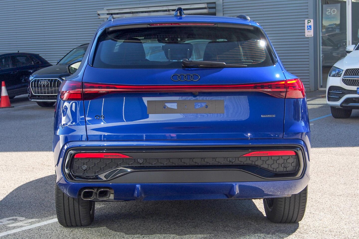 Image about Audi Q5 SUV TDI quattro 150 kW sport