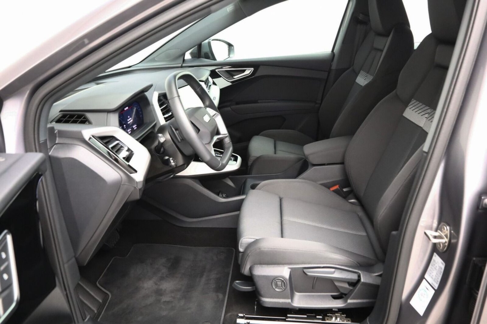 Audi Q4 e-tron – Bild 9