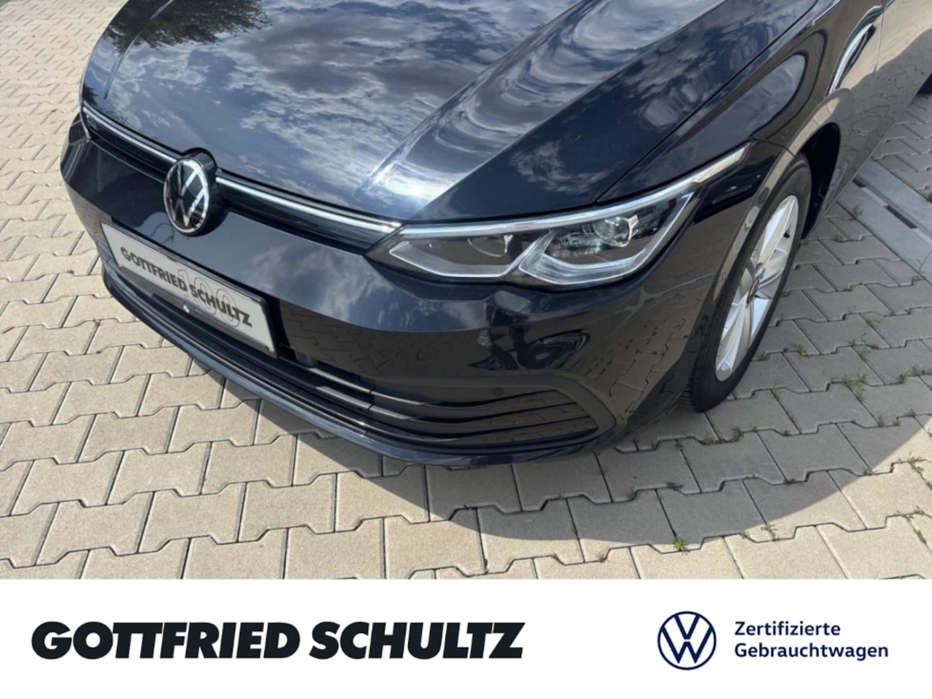 Volkswagen Golf Life