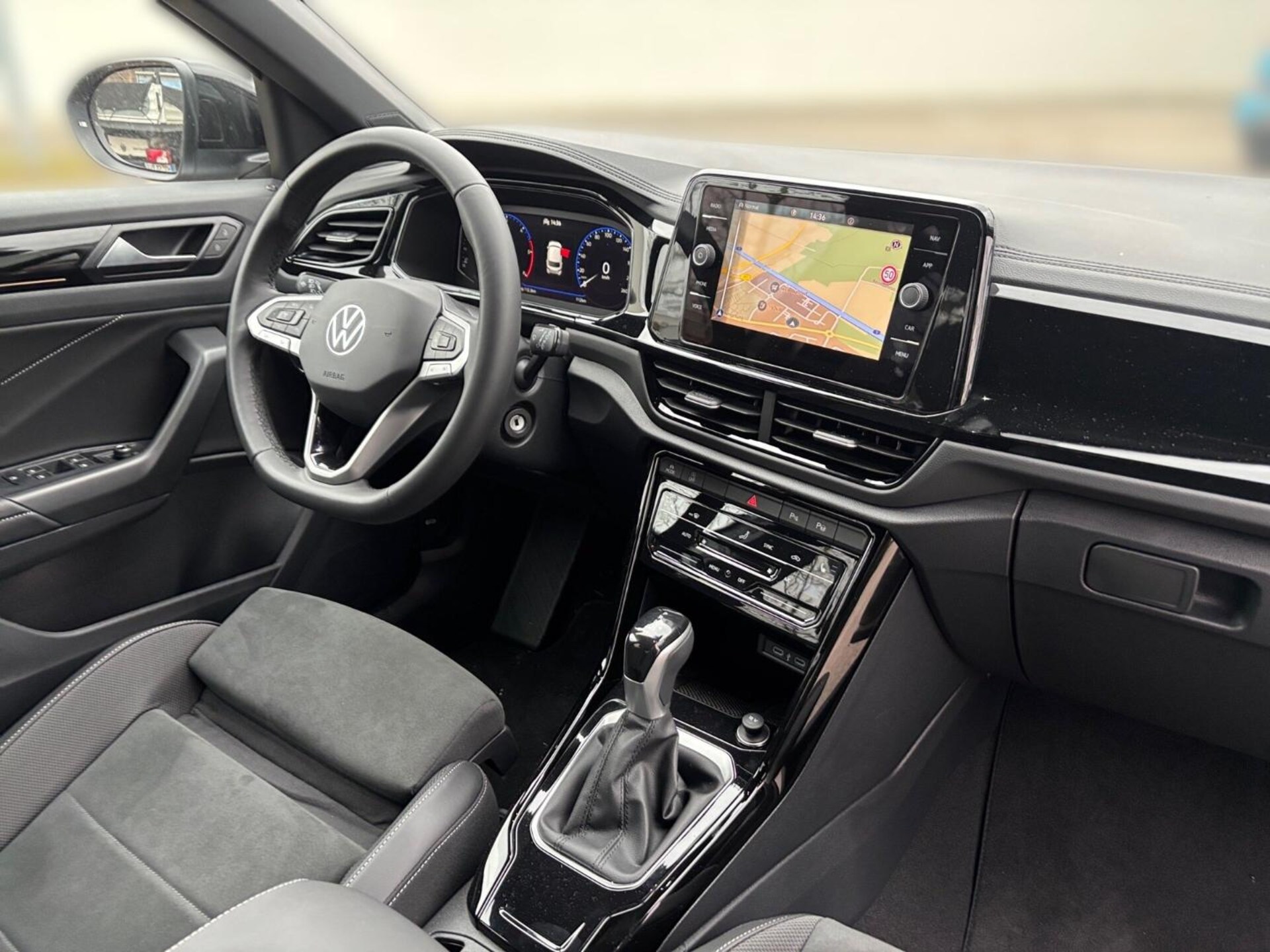 Volkswagen T-Roc Style