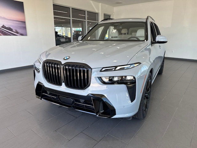 2024 BMW X7