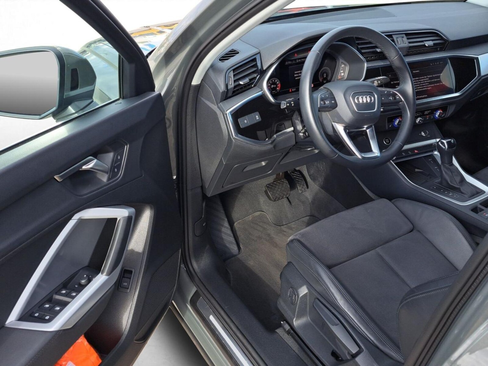 Audi Q3 – Bild 14