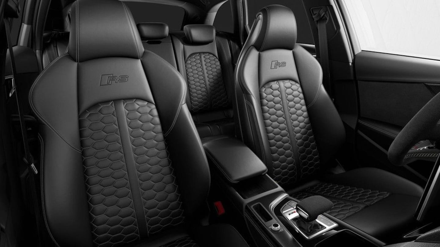 Bild über Audi RS 4 Avant TFSI quattro tiptronic - für weitere Informationen kontaktieren Sie den Audi Partner