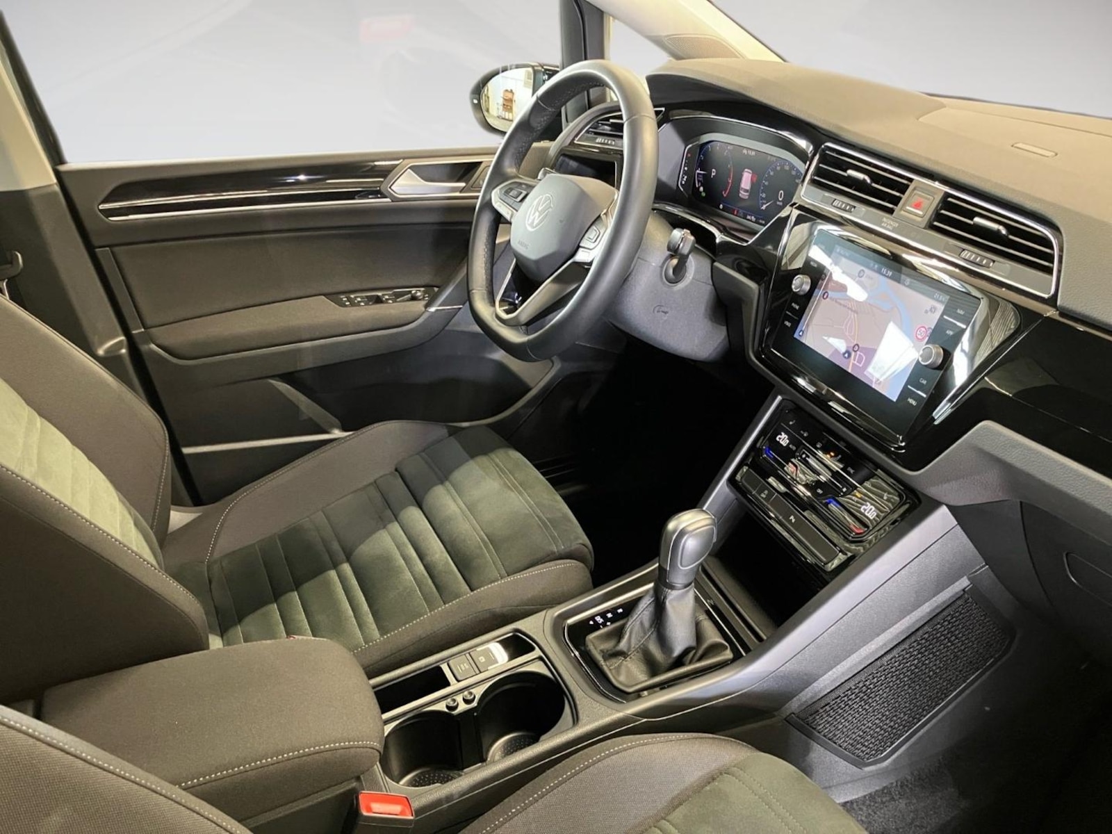 Volkswagen Touran – Bild 9