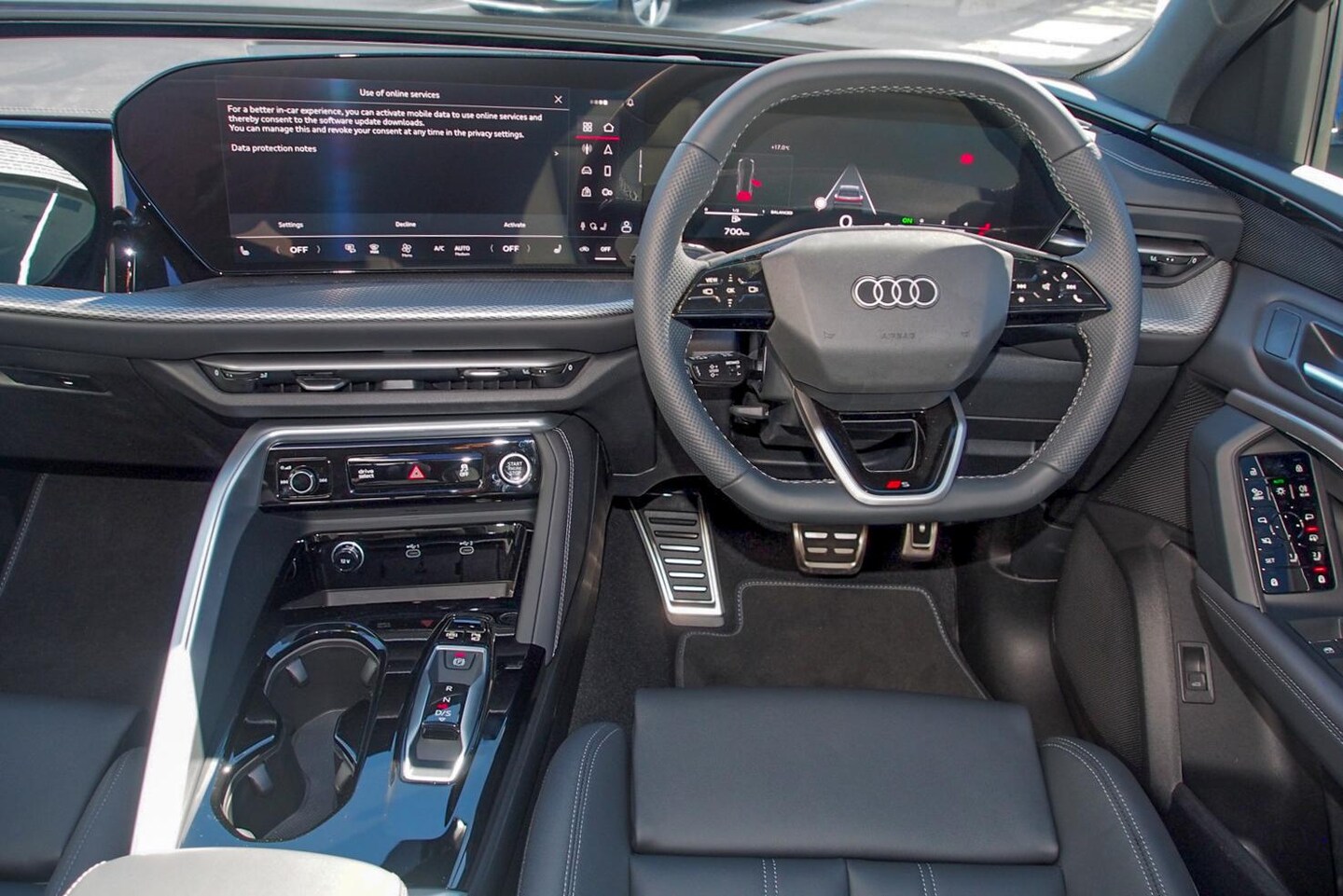 Image about Audi Q5 SUV TDI quattro 150 kW sport