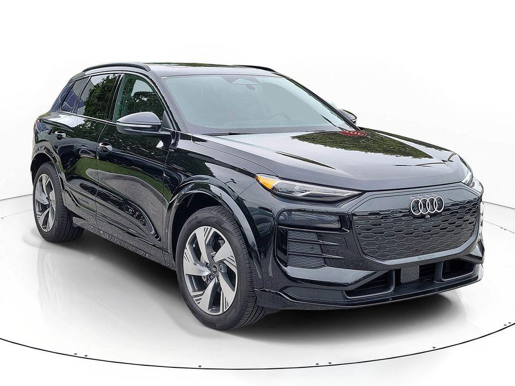 2025 Audi Q6 e-tron Premium quattro's photo