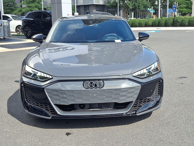 2025 Audi RS e-tron GT performance