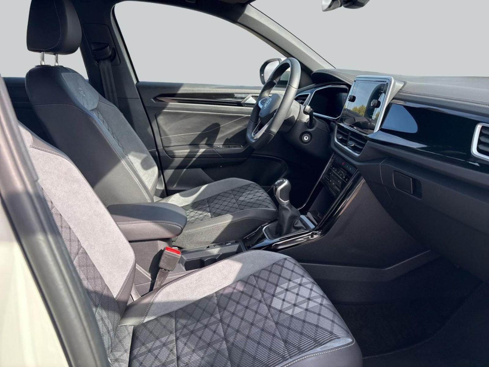 Volkswagen T-Roc – Bild 12