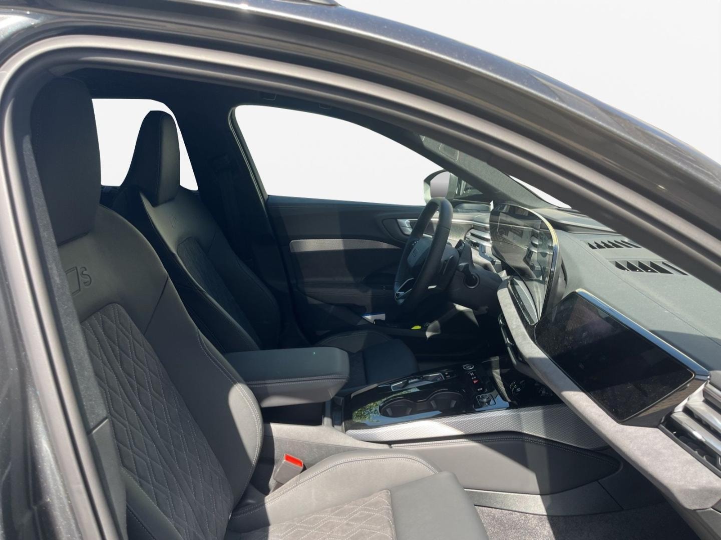 Bild über Audi A5 Avant TFSI quattro 150 kW S tronic - für weitere Informationen kontaktieren Sie den Audi Partner