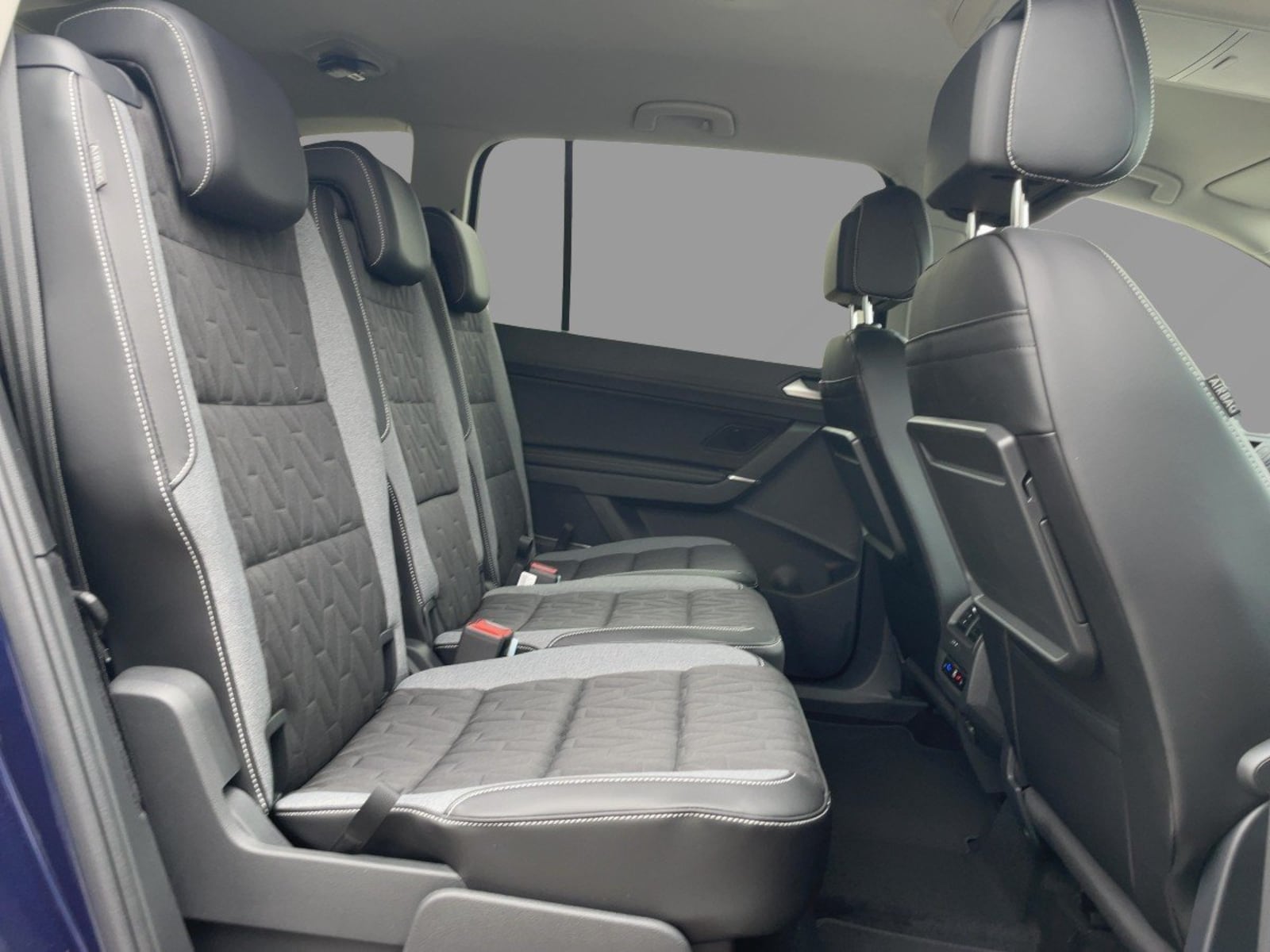 Volkswagen Touran – Bild 9