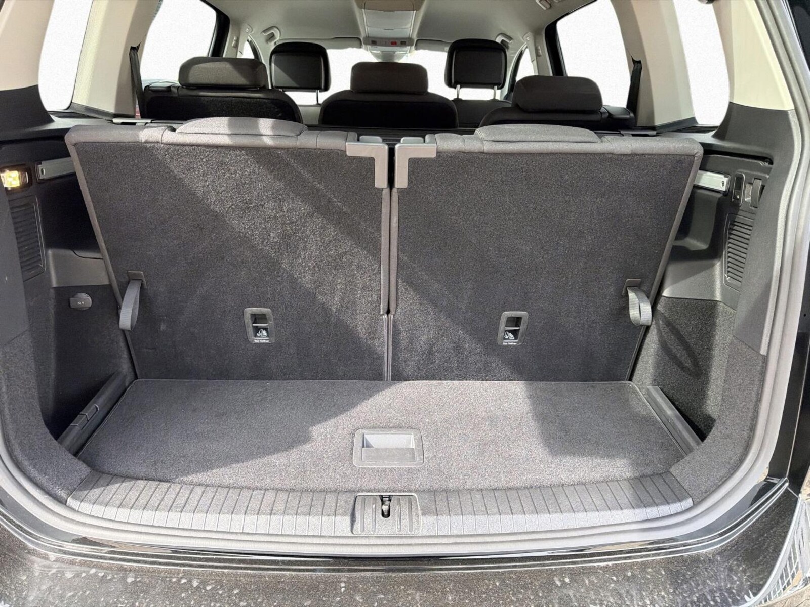 Volkswagen Touran – Bild 6