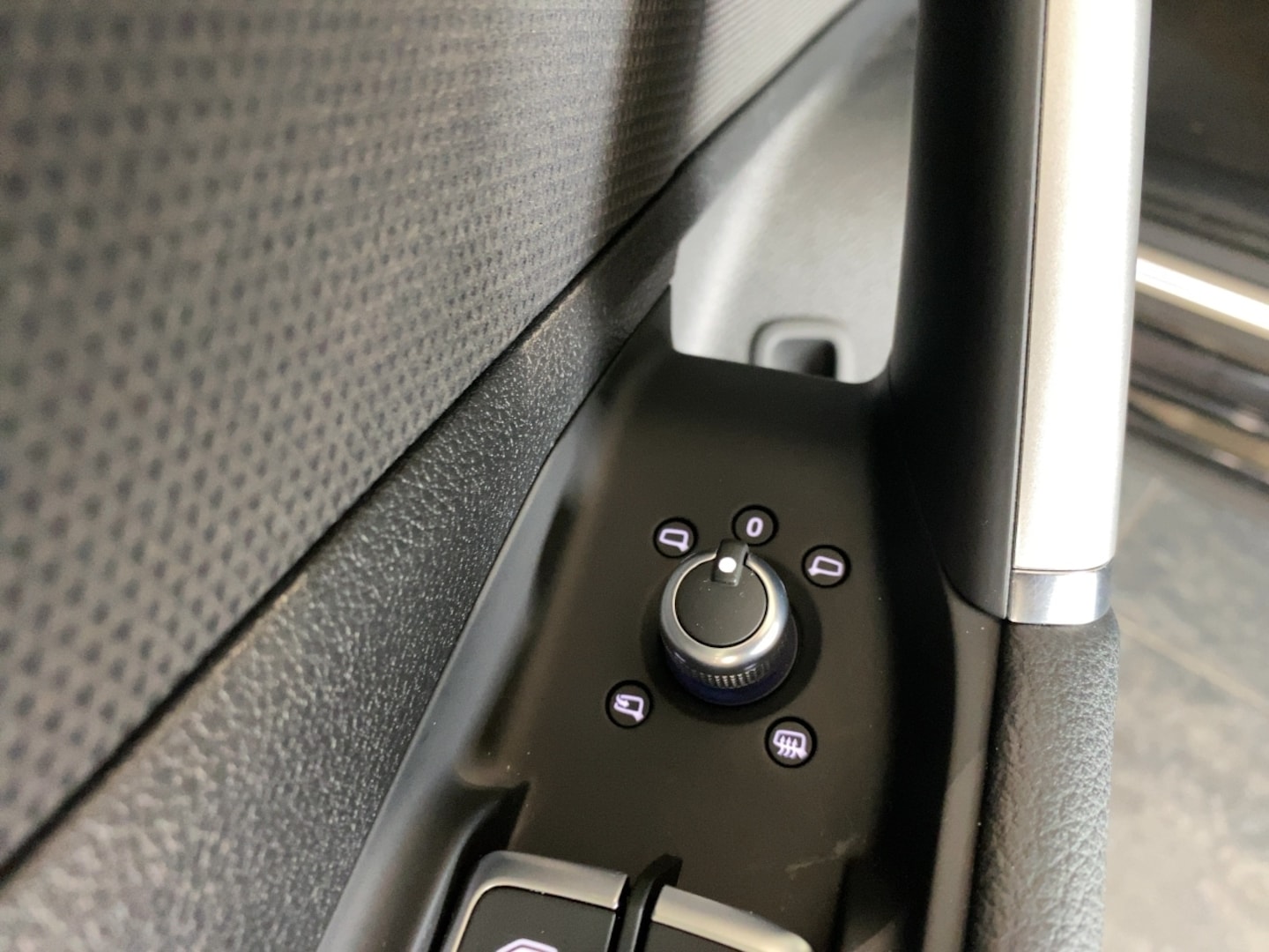 Bild über Audi Q2 advanced 35 TFSI S tronic - für weitere Informationen kontaktieren Sie den Audi Partner