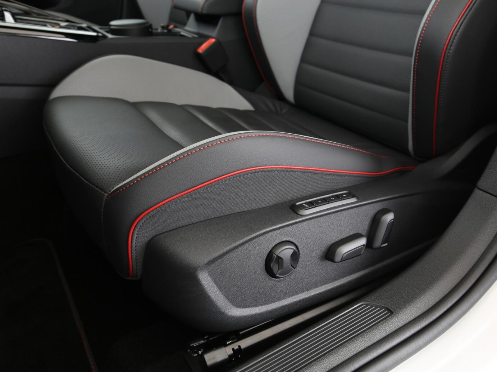 Volkswagen Golf – Bild 21