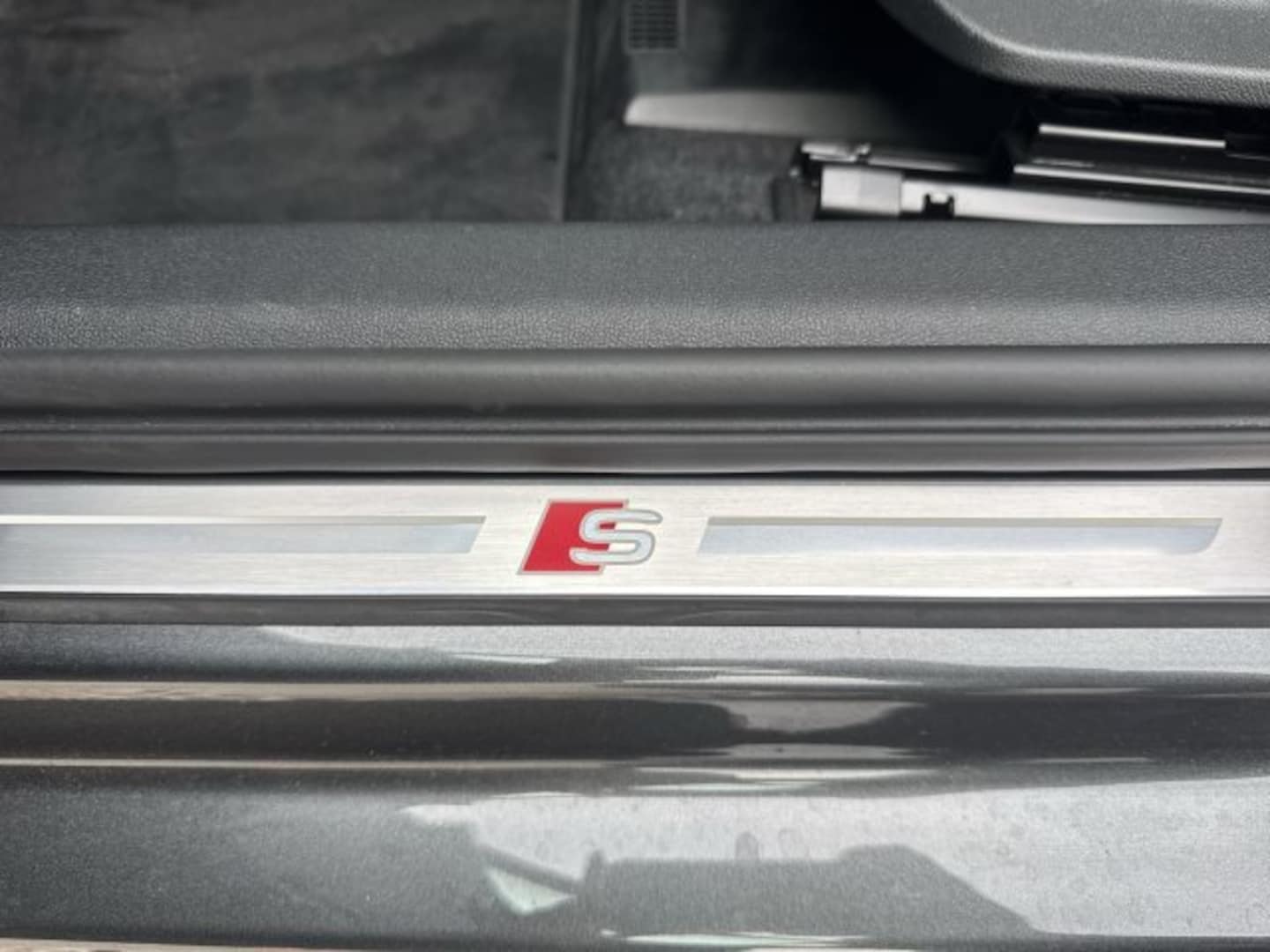 Bild über Audi A3 Sportback S line 35 TFSI S tronic - für weitere Informationen kontaktieren Sie den Audi Partner