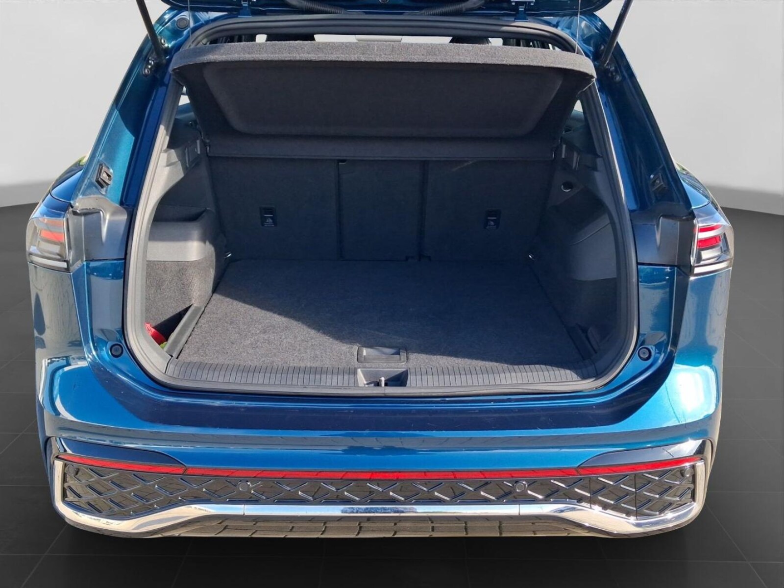 Volkswagen Tiguan – Bild 17