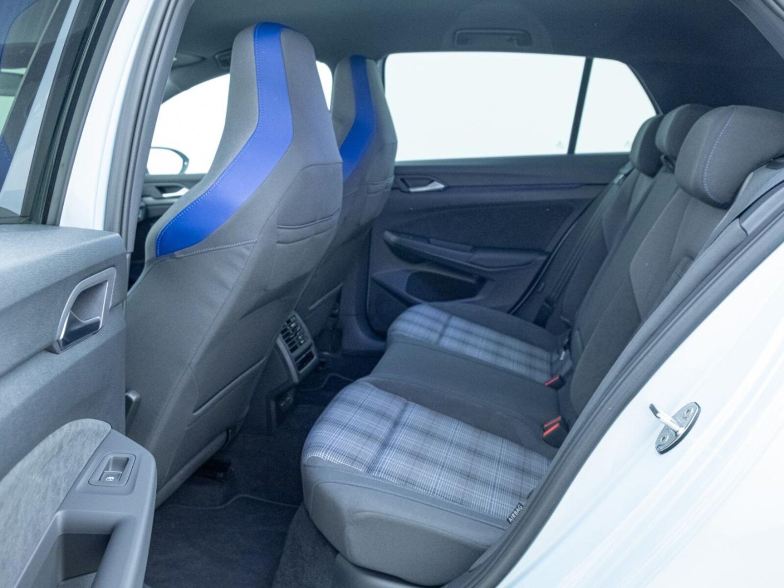 Volkswagen Golf – Bild 18