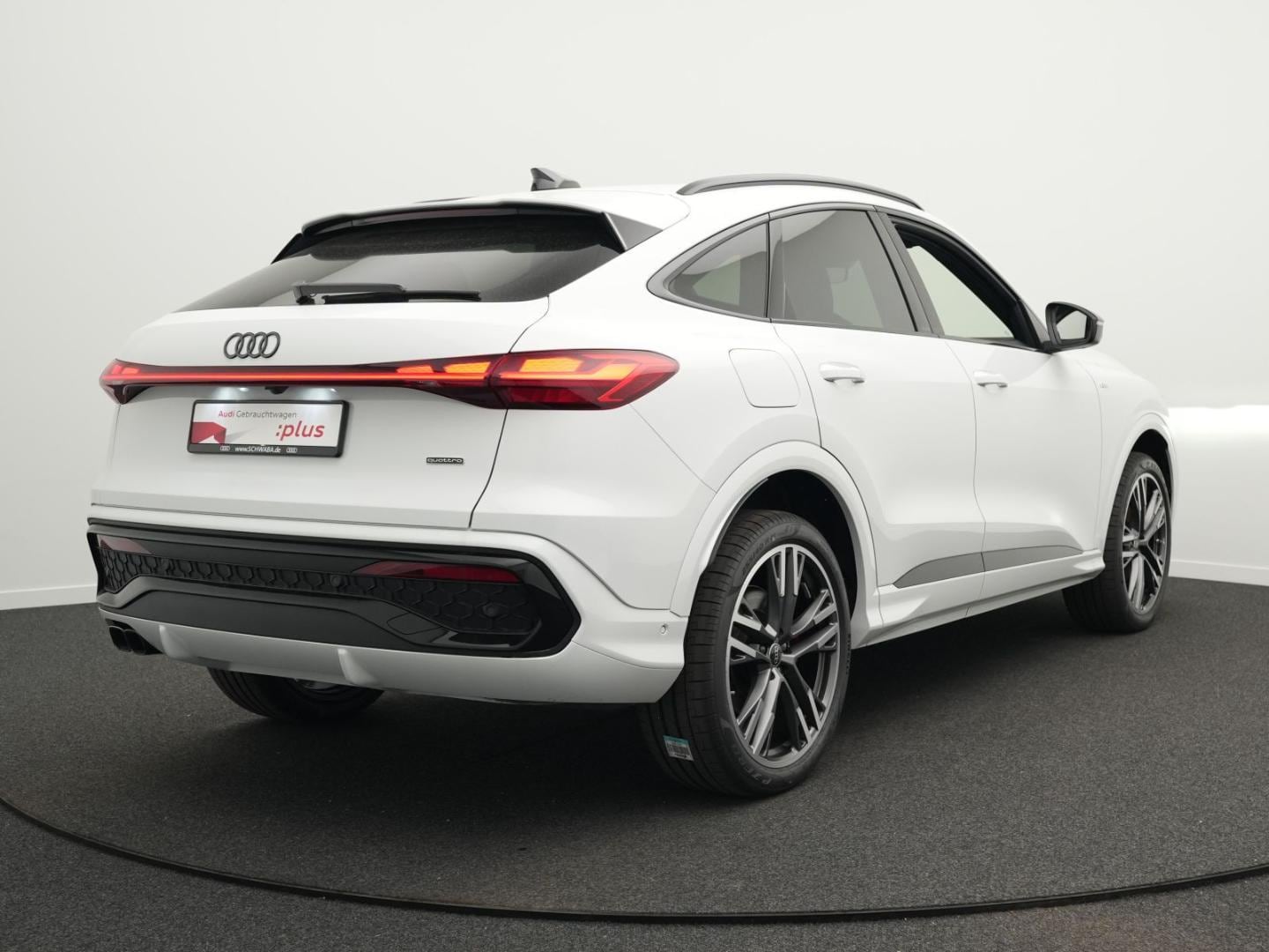 Bild über Audi Q5 Sportback TDI quattro 150 kW S tronic - für weitere Informationen kontaktieren Sie den Audi Partner