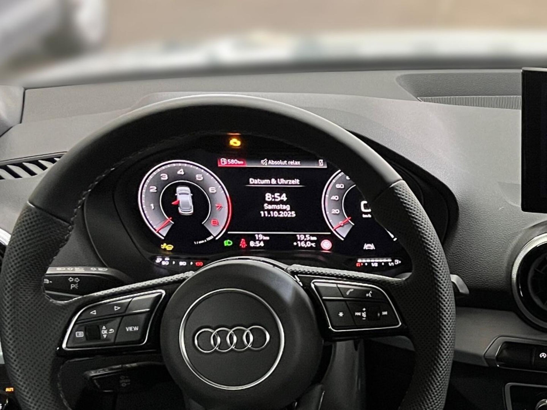 Audi Q2 S line