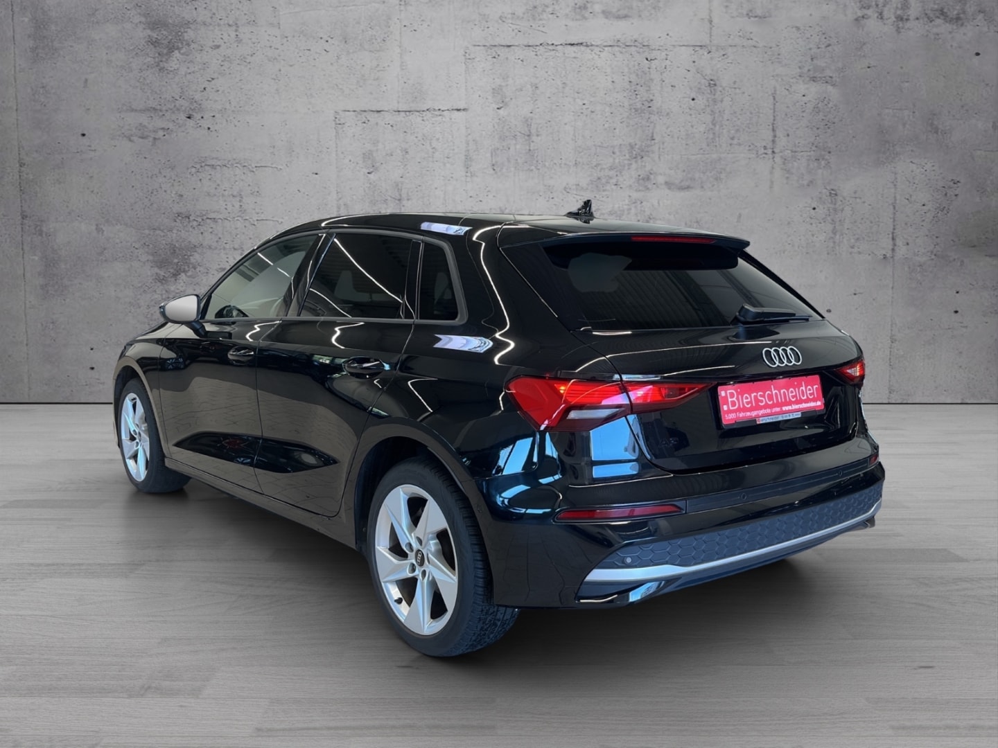 Bild über Audi A3 Sportback advanced 30 TFSI S tronic - für weitere Informationen kontaktieren Sie den Audi Partner