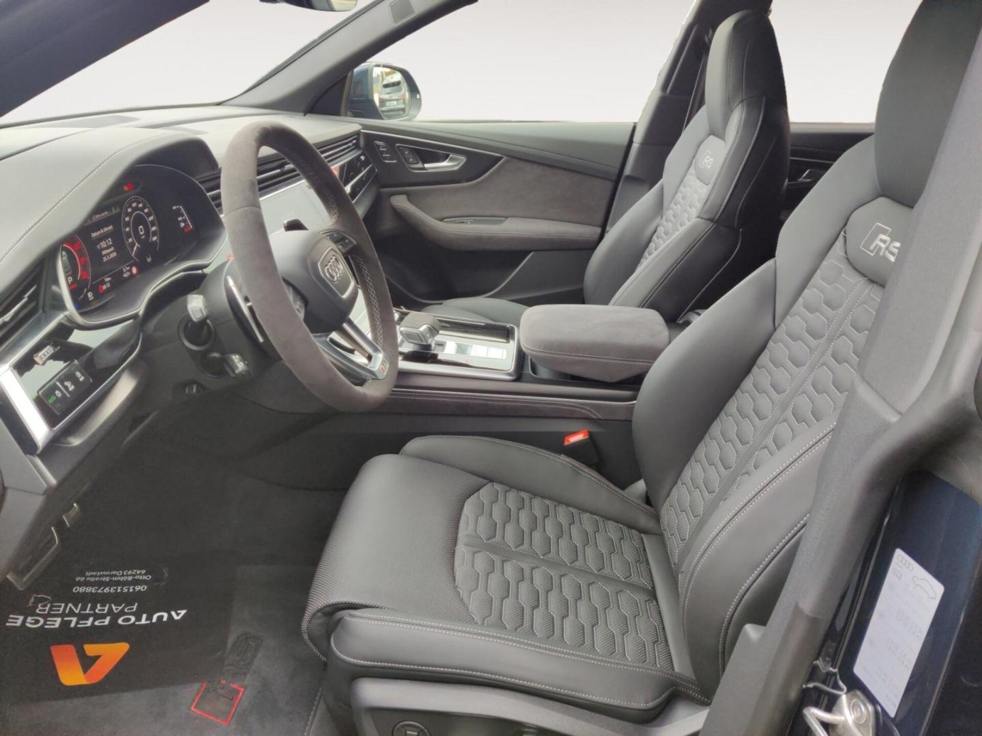 Audi RS Q8 SUV performance