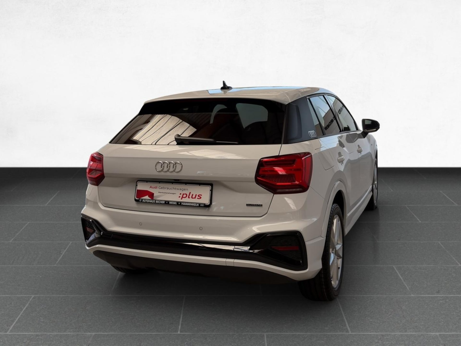 Audi Q2 S line