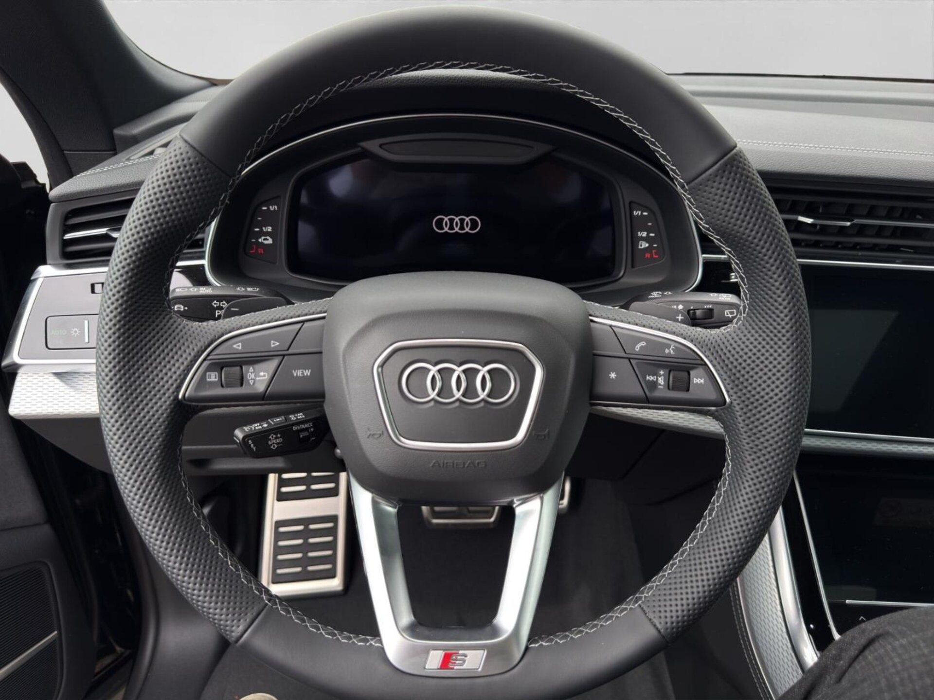 Audi Q8 SUV TFSI e
