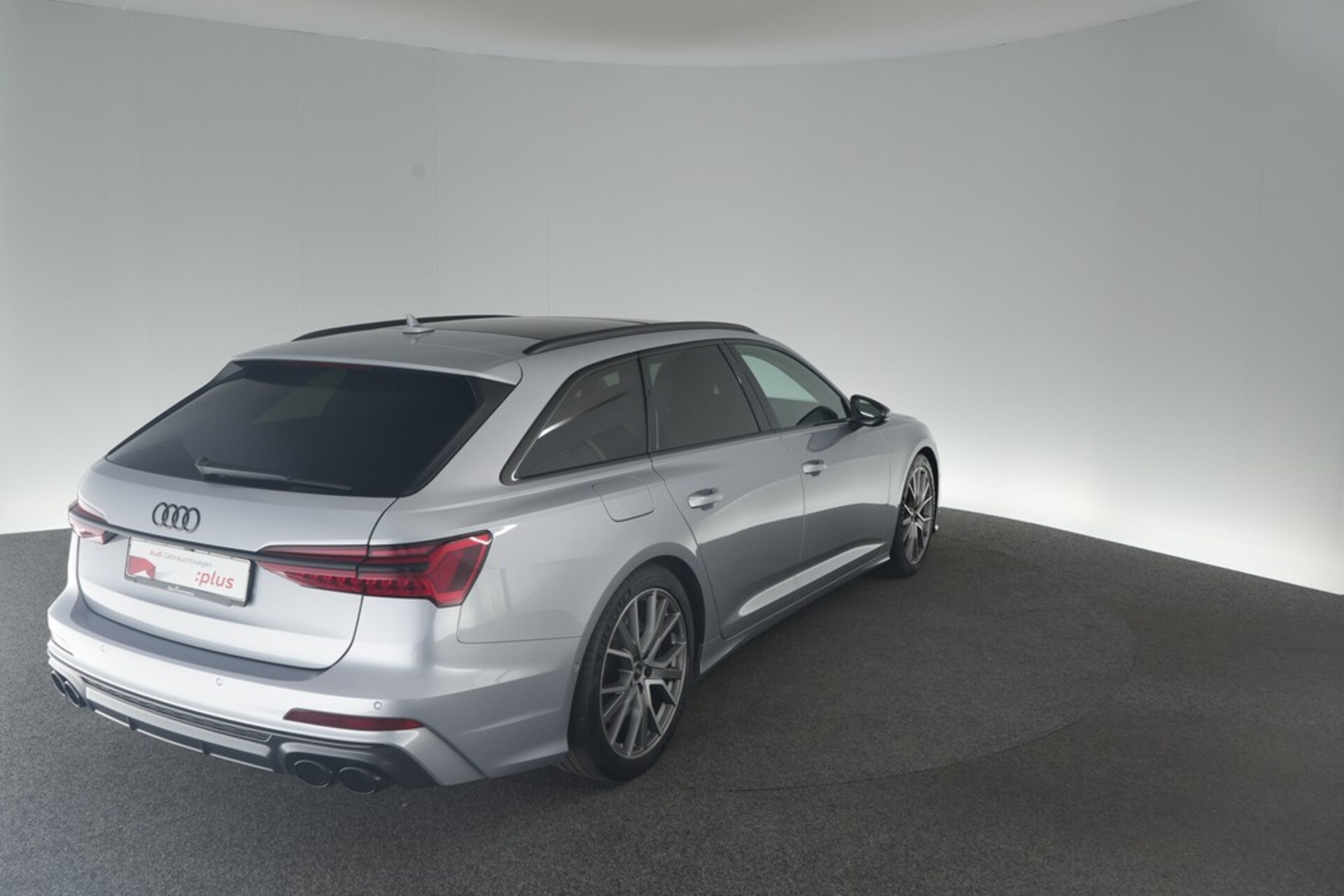 Audi S6 Avant