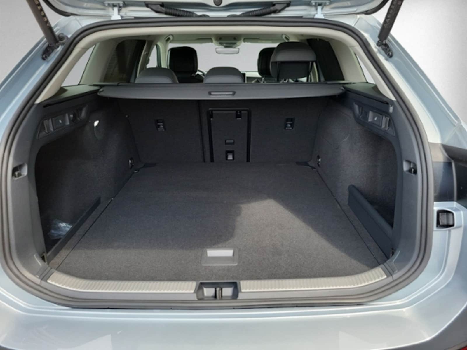 Volkswagen Passat – Bild 7
