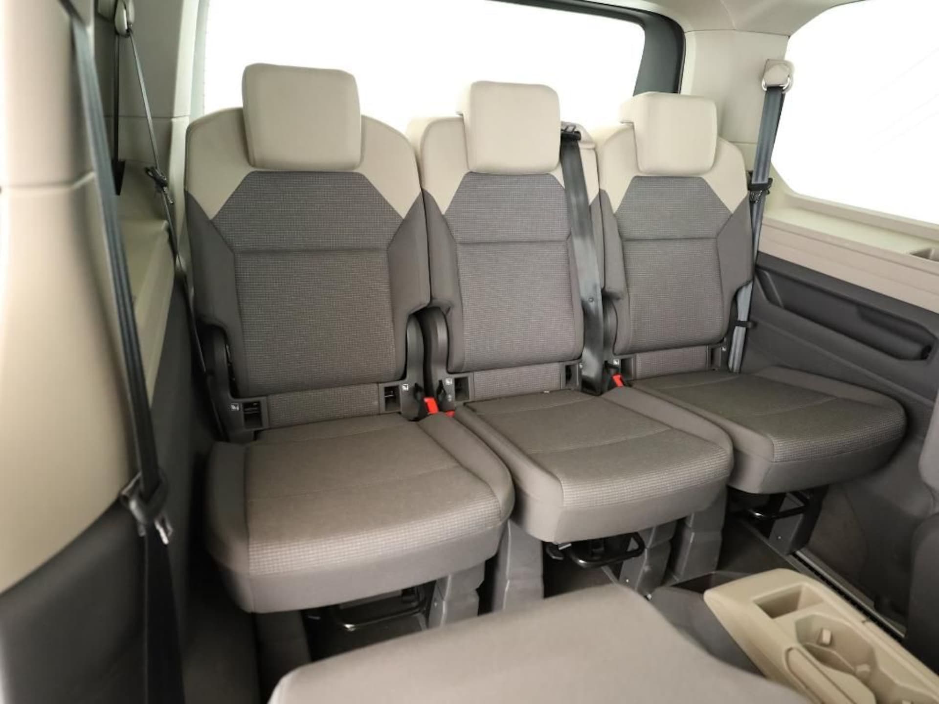 Volkswagen Multivan Basis-Modell