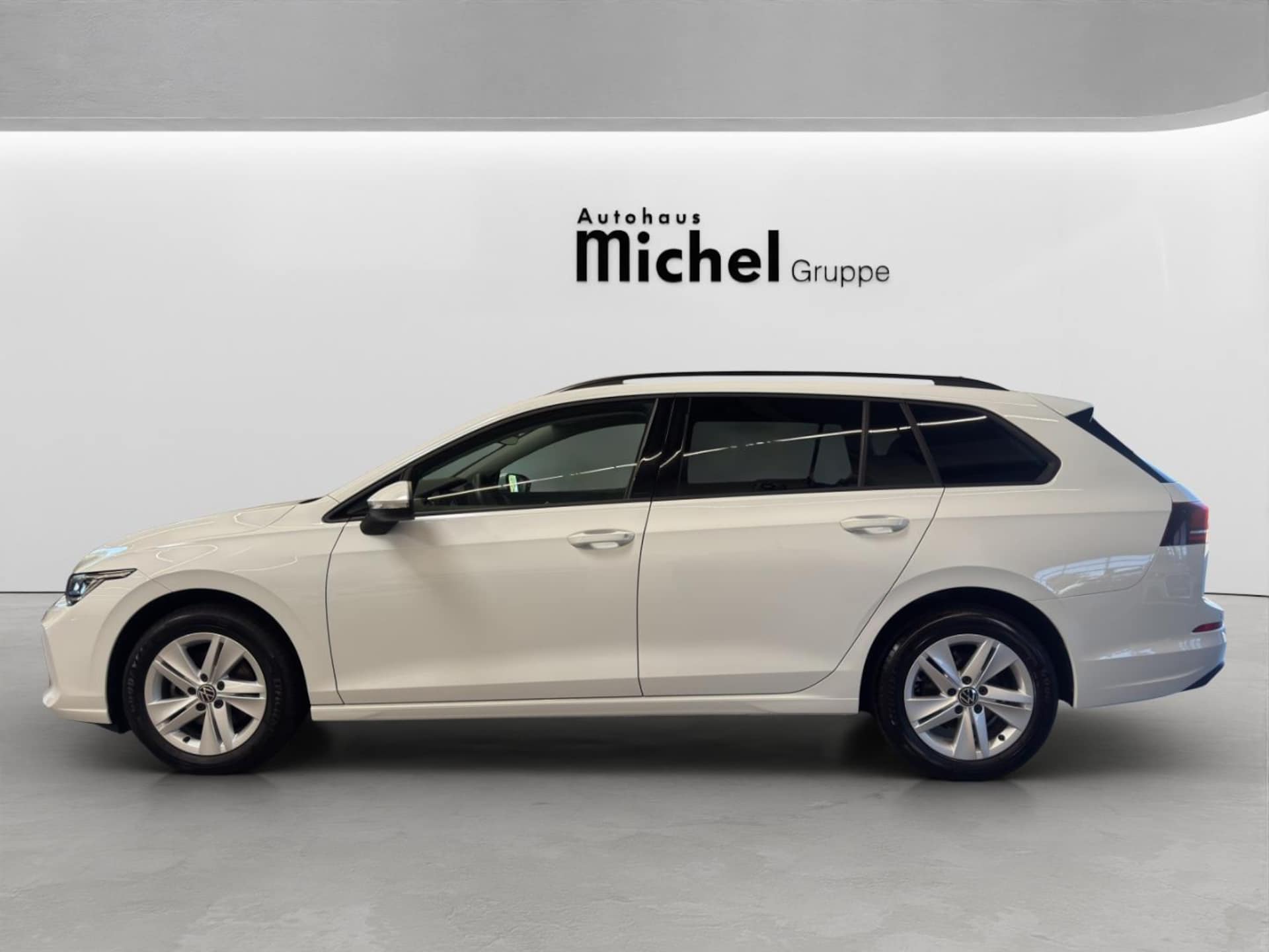 Volkswagen Golf Variant Life