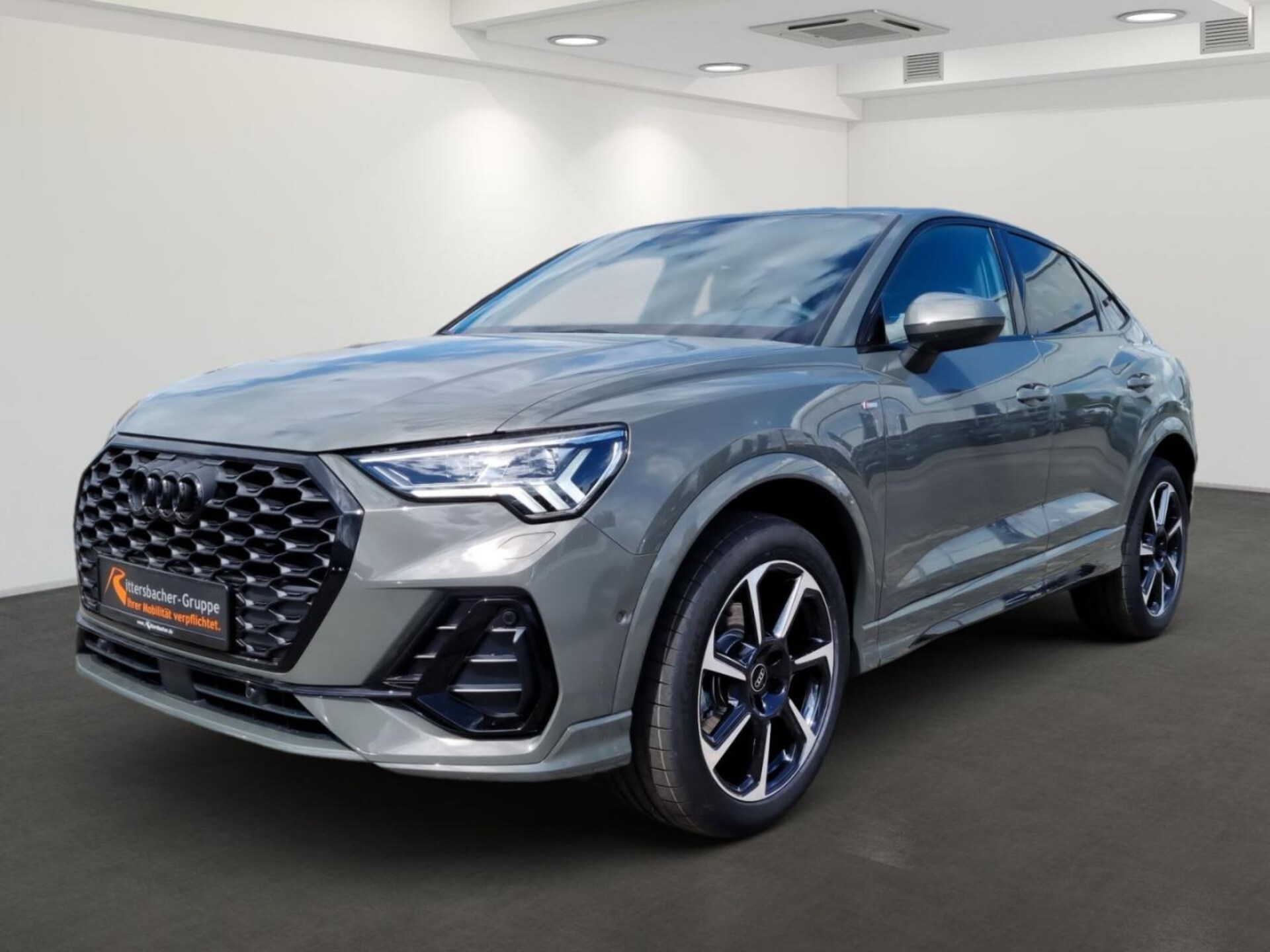 Audi Q3 Sportback S line