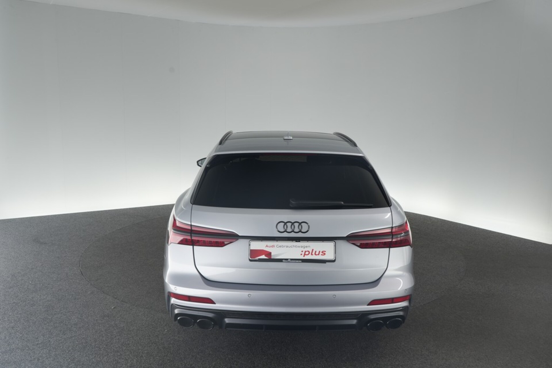 Audi S6 Avant