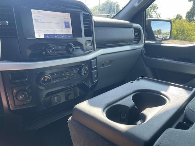 2023 Ford F-150 XLT - Photo 30
