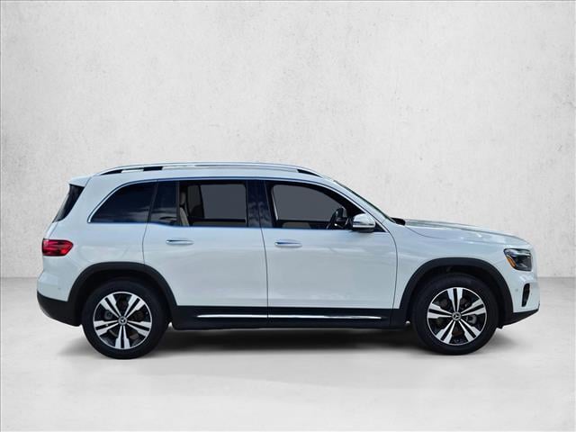 2025 Mercedes-Benz GLB 250