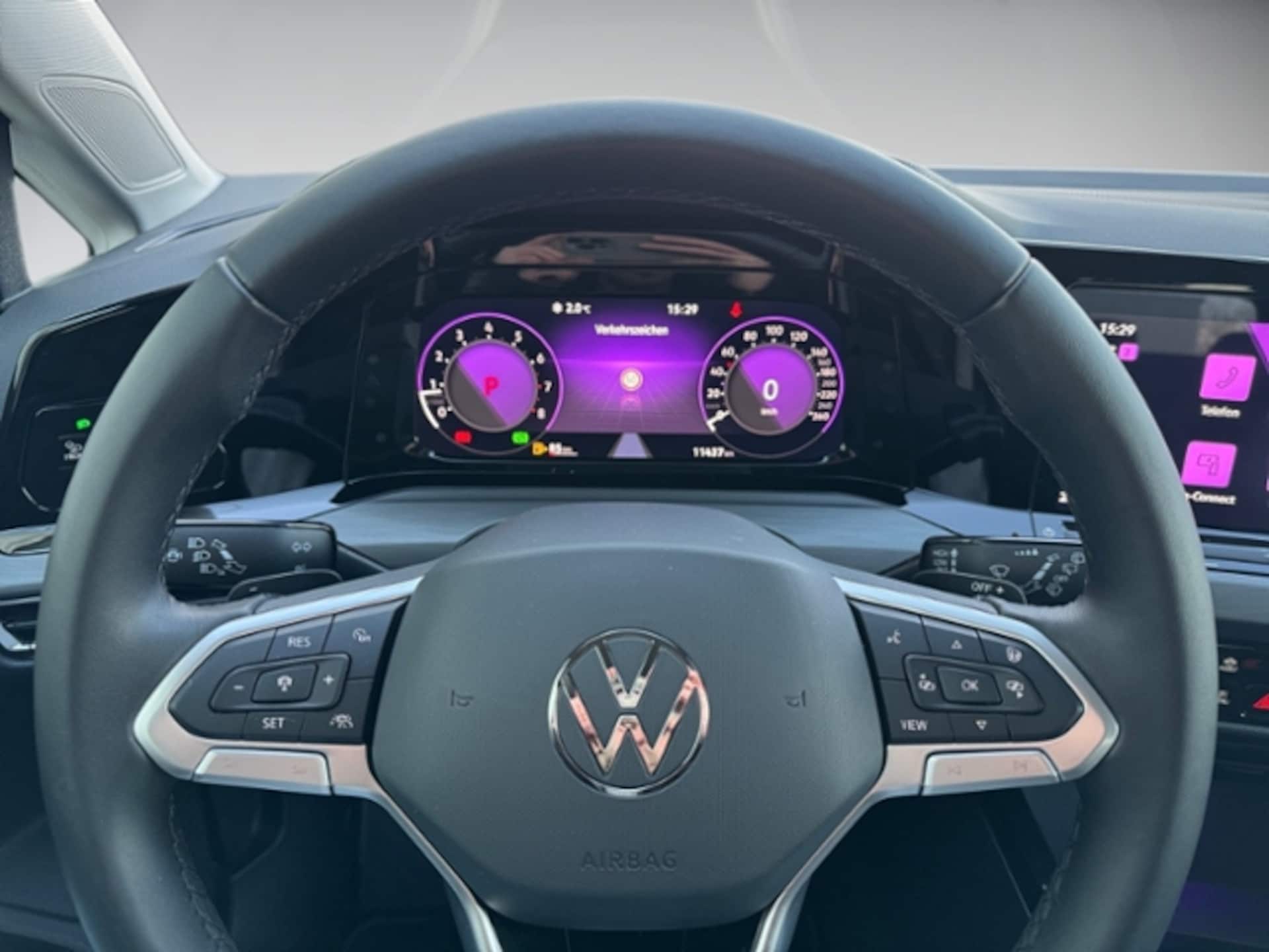 Volkswagen Golf Variant Style