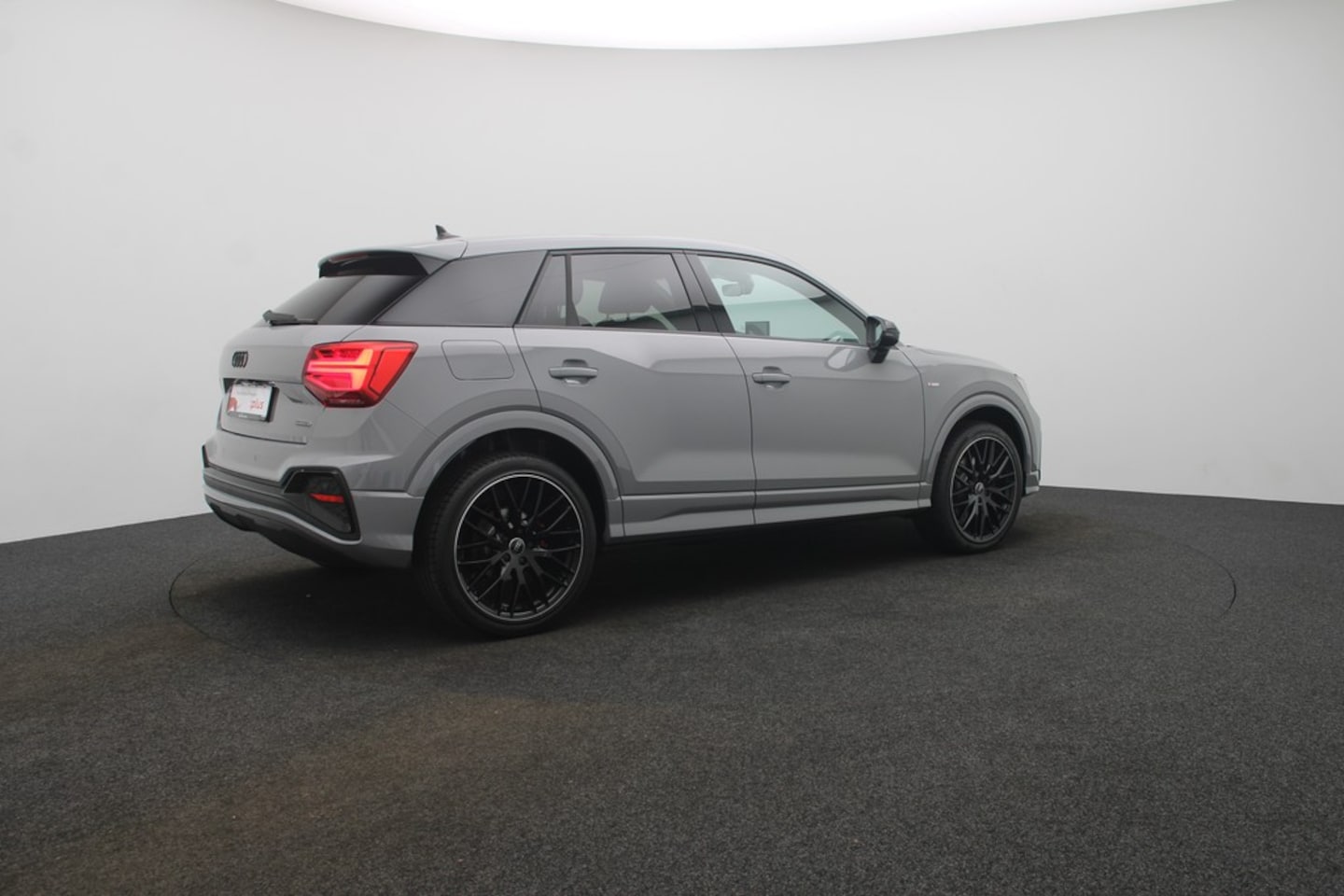 Bild über Audi Q2 S line 40 TFSI quattro S tronic - für weitere Informationen kontaktieren Sie den Audi Partner