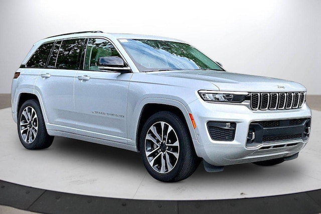 2022 Jeep Grand Cherokee