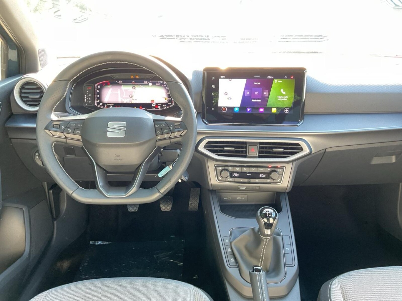 SEAT Arona – Bild 8
