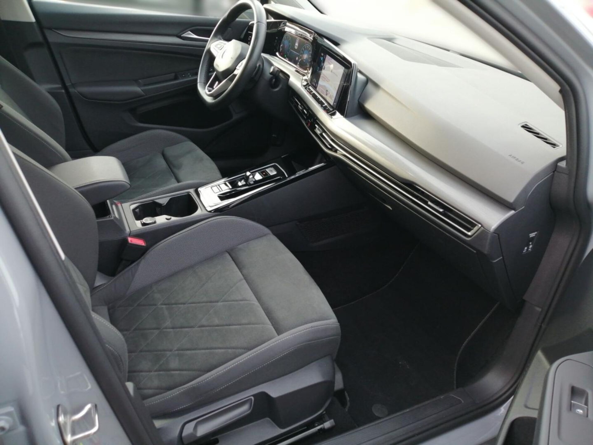 Volkswagen Golf Style
