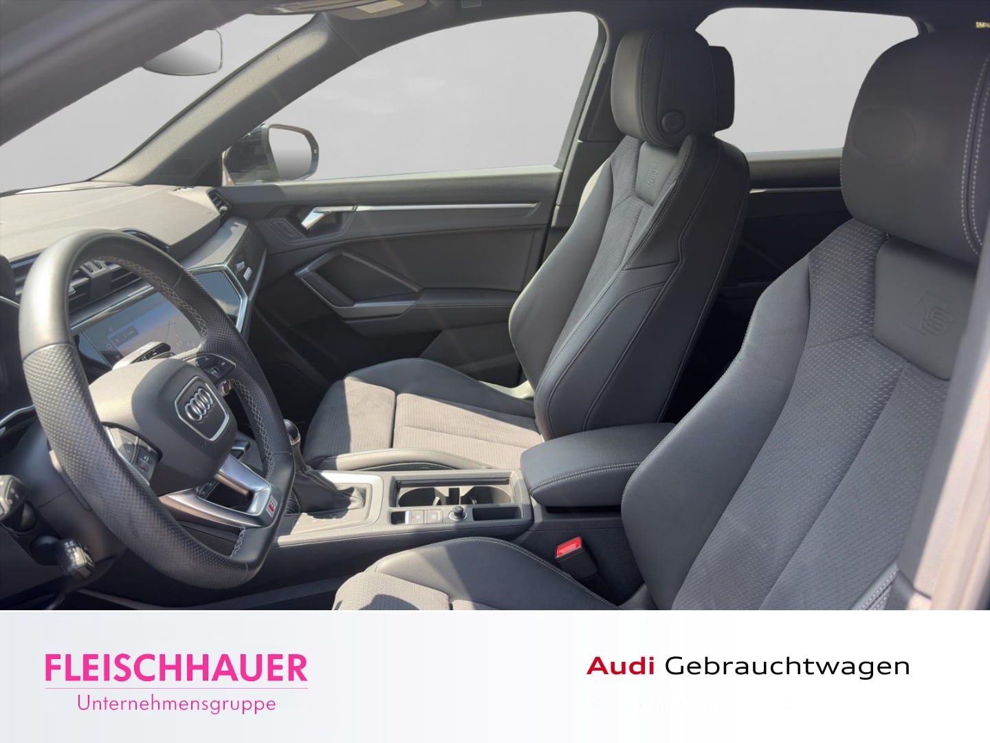 Bild über Audi Q3 S line 40 TDI quattro S tronic - für weitere Informationen kontaktieren Sie den Audi Partner