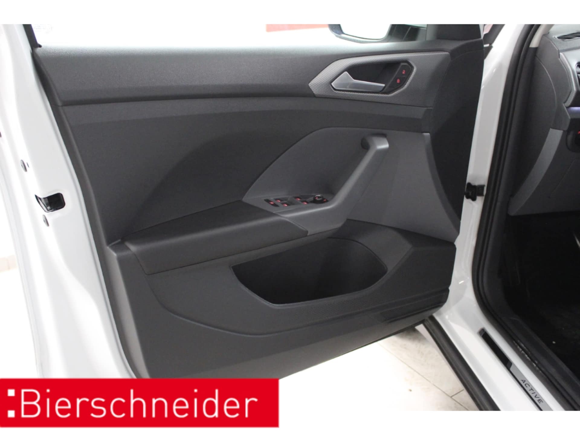 Volkswagen T-Cross ACTIVE