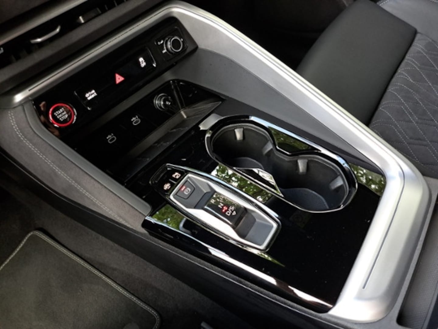 Bild über Audi SQ5 SUV TFSI 270 kW S tronic - für weitere Informationen kontaktieren Sie den Audi Partner