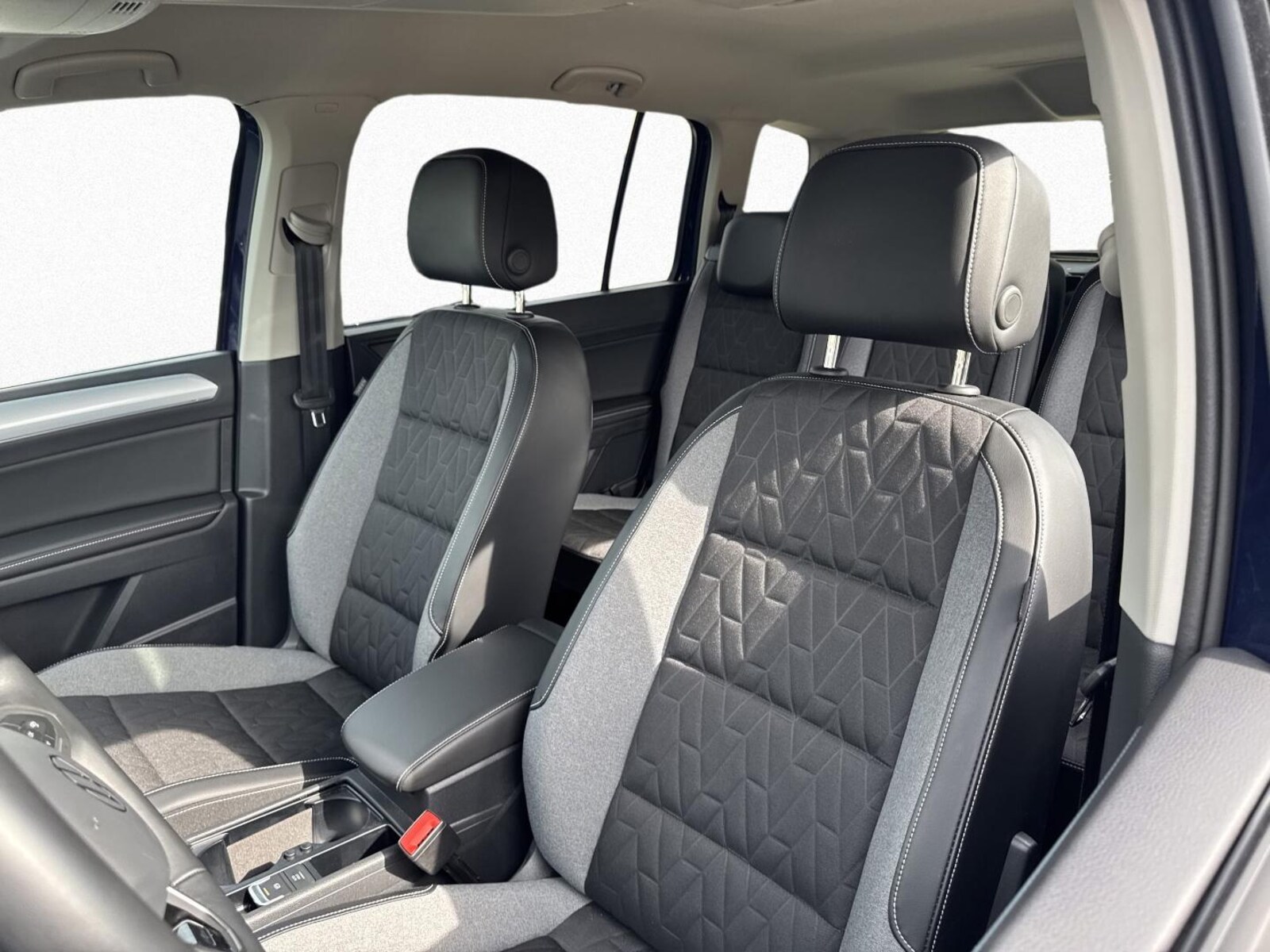 Volkswagen Touran – Bild 10